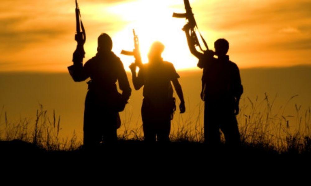 Uganda के स्कूल में ISIS आतंकियों का हमला, ताबड़तोड़ फायरिंग में 25 लोगों की मौत